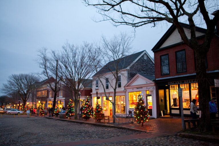 nantucket christmas stroll