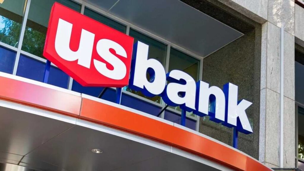 u.s. bank layoffs