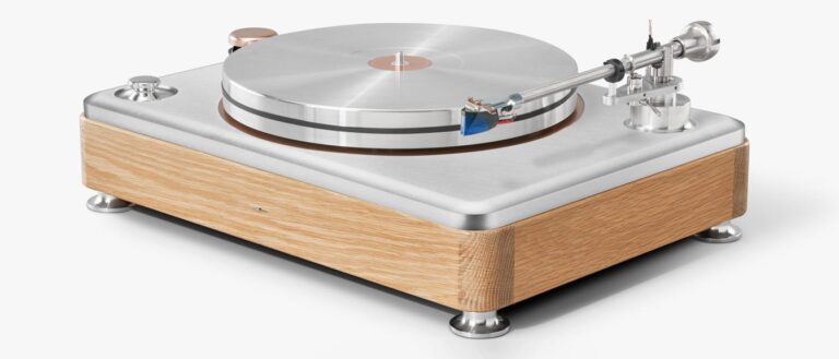 shinola runwell turntable